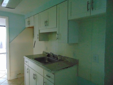 Exceptional investment opportunity! This first-floor oceanfront - photo 8