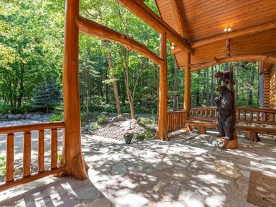 Best of all worlds - Location, Privacy, and Craftsmanship. This - photo 58