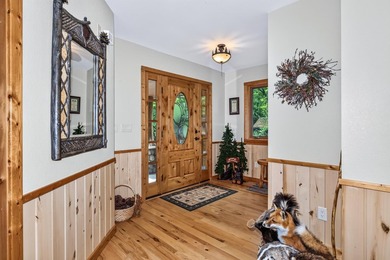 Spacious 5 bedroom, 4 bath Northwoods retreat on Stone Lake - photo 9