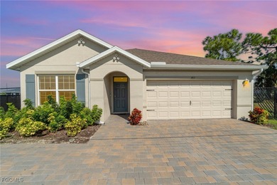Cape Coral Lakes Area Home For Sale in Cape Coral Florida