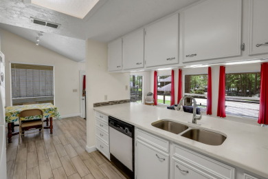 Charming Home Near the Marina - photo 8