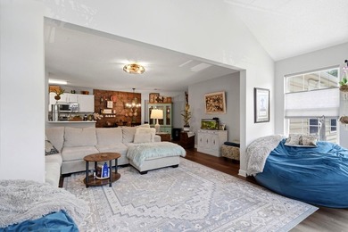 Welcome to effortless Lowcountry living in this beautifully - photo 5