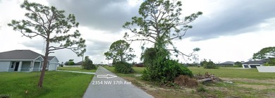 This triple lot homesite is conveniently located within minutes - photo 3