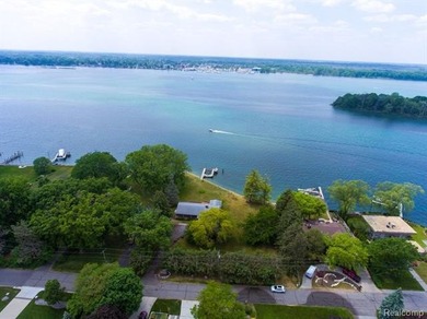 Seize the opportunity to build your dream waterfront home on - photo 3