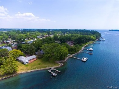 Seize the opportunity to build your dream waterfront home on - photo 7