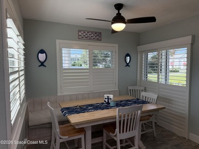 Beautifully updated 3-bedroom end-unit townhouse located in the - photo 13