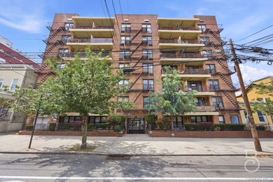 Unicorn Astoria Co-op with Unlimited Immediate Subletting. A - photo 14