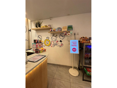 Sushi &bubble tea commercial business in prime location of busy - photo 8