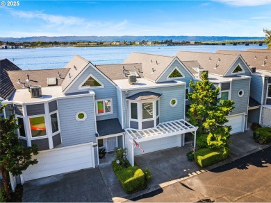 Lake Condo For Sale in Vancouver, Washington
