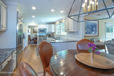 ALL NEW WINDOWS, new stunning wood and glass double front doors - photo 22