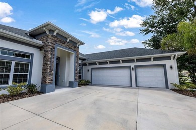 Welcome to this stunning 2023 custom-built smart home, offering - photo 4