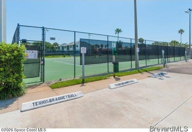 Beautifully updated 3-bedroom end-unit townhouse located in the - photo 36