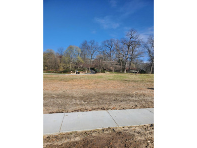 (private lake, pond, creek) Lot For Sale in Springfield Missouri