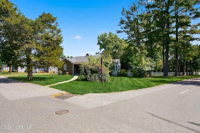 This Charming and Affordable 2-bedroom, 1-bath ranch offering - photo 2