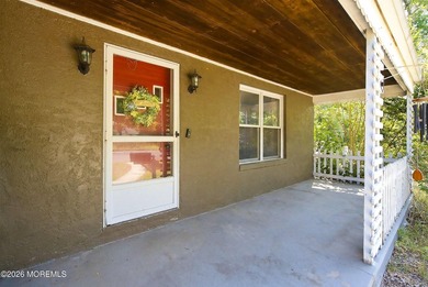 This Charming and Affordable 2-bedroom, 1-bath ranch offering - photo 3