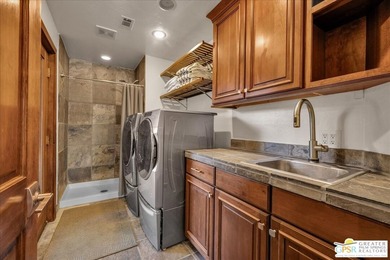 Experience exceptional country living on this spectacular 5+ - photo 19