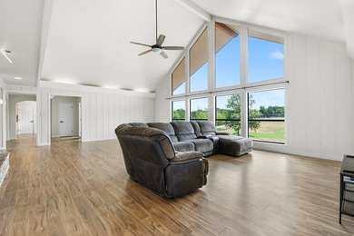 (private lake, pond, creek) Home For Sale in Kerrville Texas