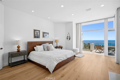 Retreat to a private world of luxury and breathtaking ocean and - photo 16