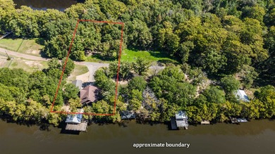 A One-of-a-Kind Waterfront Retreat in Bayou River Run! Welcome - photo 17