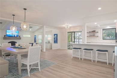 Discover an exceptional waterfront retreat in the highly - photo 7