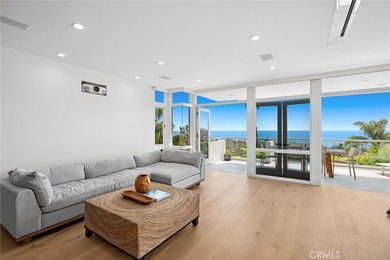 Retreat to a private world of luxury and breathtaking ocean and - photo 21