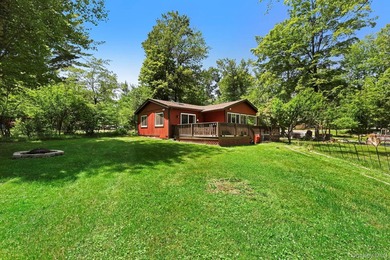 Escape to the beauty of the Catskills at this Mountain Lake - photo 34