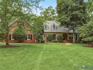 Welcome to this breathtaking custom-built, one-owner waterfront - photo 2