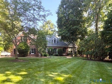 Welcome to this breathtaking custom-built, one-owner waterfront - photo 5