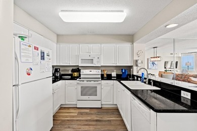 Welcome to this fully furnished & tastefully decorated 4-bedroom - photo 3