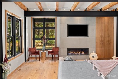 Escape to a refined mountain retreat in the private community of - photo 10
