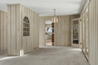 This Boothbay home is conveniently located near Boothbay Harbor - photo 12