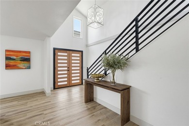 9051 Glenridge Ave - photo 12