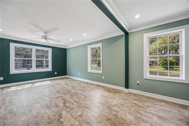Plenty of space in Downtown Historic Saint Marys! Sitting - photo 13