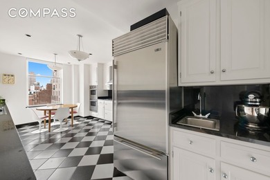 Grand Scale Prewar Elegance on Park Avenue Residence 14C at 911 - photo 13