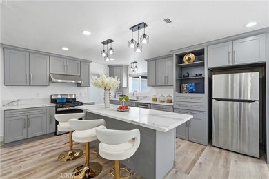 9051 Glenridge Ave - photo 14