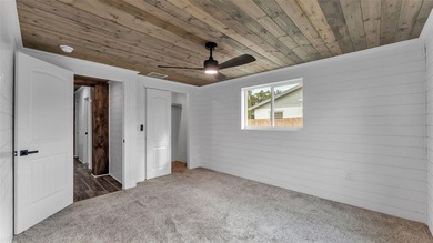 Discover the perfect blend of charm, character, and modern - photo 20
