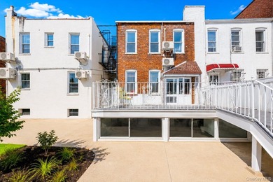 Located in Prime Dyker Heights! Well-maintained legal two - photo 1