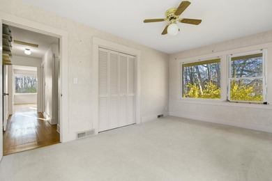 This Boothbay home is conveniently located near Boothbay Harbor - photo 48