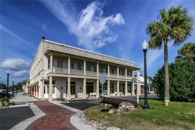 Plenty of space in Downtown Historic Saint Marys! Sitting - photo 49