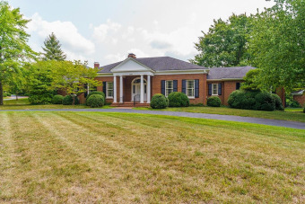 Lake Hickman Home For Sale in Lexington Kentucky