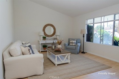 Lovely 3 bedroom, 2 bath home, plus a bonus room that can be - photo 9