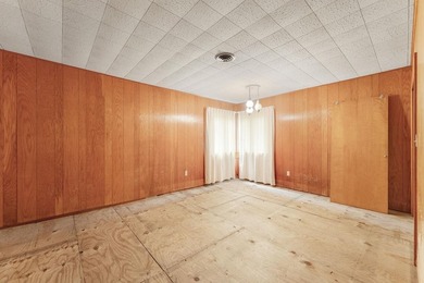 Endless Possibilities on Lake Delton! Bring your vision and - photo 19