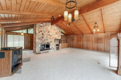 Endless Possibilities on Lake Delton! Bring your vision and - photo 21