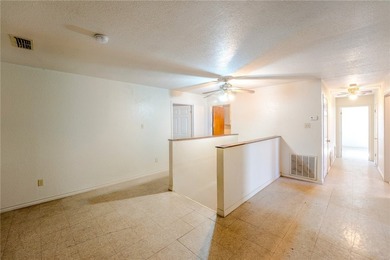SELLER OFFERING $5,000 IN SELLER CREDITS! Spacious 6-bedroom - photo 22