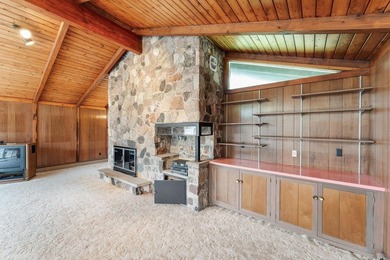 Endless Possibilities on Lake Delton! Bring your vision and - photo 24