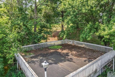 Endless Possibilities on Lake Delton! Bring your vision and - photo 49