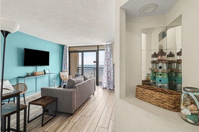 Welcome to this stunning one-bedroom, one-bathroom oceanfront - photo 7