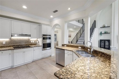A breathtaking fusion of Coastal Craftsman charm and Modern - photo 11