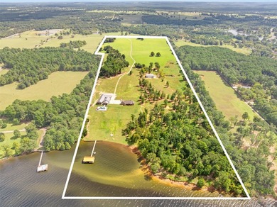 It is my pleasure to present this unparalleled, sprawling Lake - photo 40