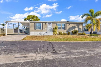 Port Charlotte Waterway Lakes Area Home For Sale in Punta Gorda Florida